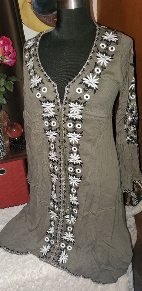 Magic Closet fashion Dresses & Skirts - BNWT Boho Chic dress